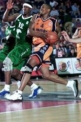 Valencia Basket Club. Bernard Hopkins