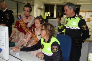 Homenaje de la Policía Local a las Falleras Mayores de Valencia 2012