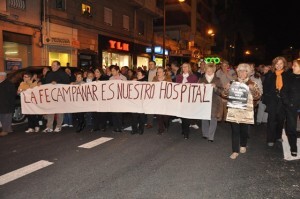 Un grupo de vecinos en una de las manifestaciones realizadas en Campanar