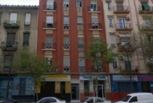 Vivienda desalojada en Peris y Valero