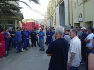 Trabajadores de la unión naval durante una concentración Trabajadores de la unión naval durante una concentración