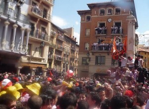 Ambiente de la plaza turolense.