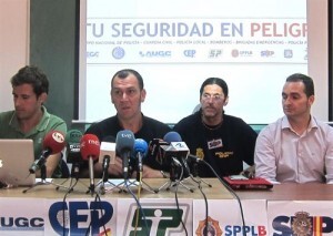 El portavoz del SPPLB en la rueda de prensa/ep