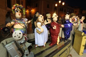 Títeres del desván de las alegrías