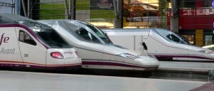 Trenes AVE en Valencia/Renfe 