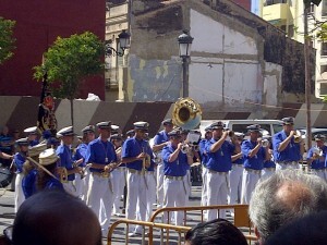 La banda de La Coma de Paterna, titular de la cofradía de granaderos, durante el certamen/vlcciudad