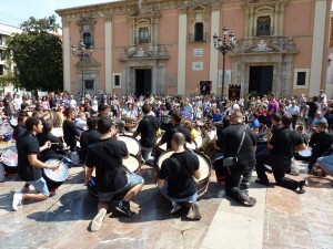 Los amantes del mundo del tambor tuvieron una gran matinal en Valencia/jhssantaalzira