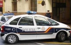 Un vehículo de la Policía Nacional