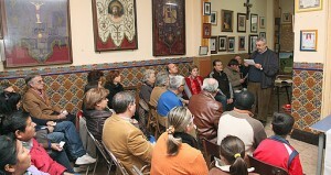 El cofrade José Ángel Crespo en el acto del año pasado realizado en el local social/m.guallart El cofrade José Ángel Crespo en el acto del año pasado realizado en el local social/m.guallart