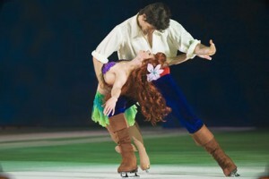 Una pareja durante el espectáculo que se podrá ver en La Fonteta/proactiv Una pareja durante el espectáculo que se podrá ver en La Fonteta/proactiv