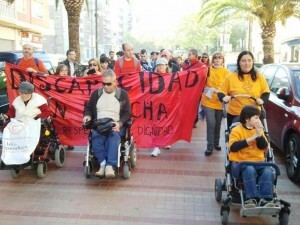 Un grupo de personas en la Marcha por la Discapacidad Un grupo de personas en la Marcha por la Discapacidad
