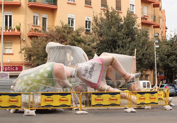 La Falla Molinell - Alboraya este mediodía. Al final no era tan grave. Foto: Javier Furió