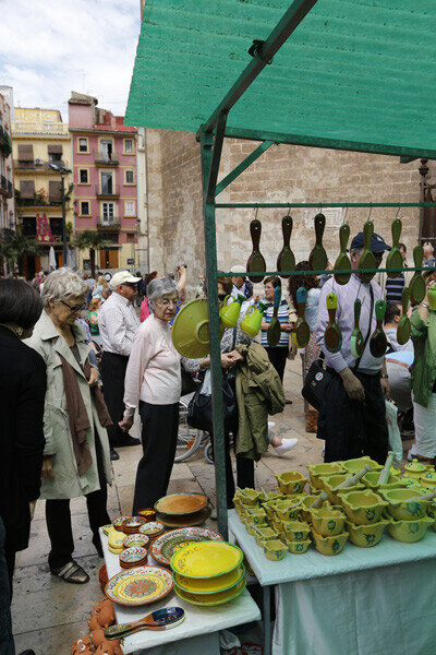Mercado Escuraeta, plaza la reina