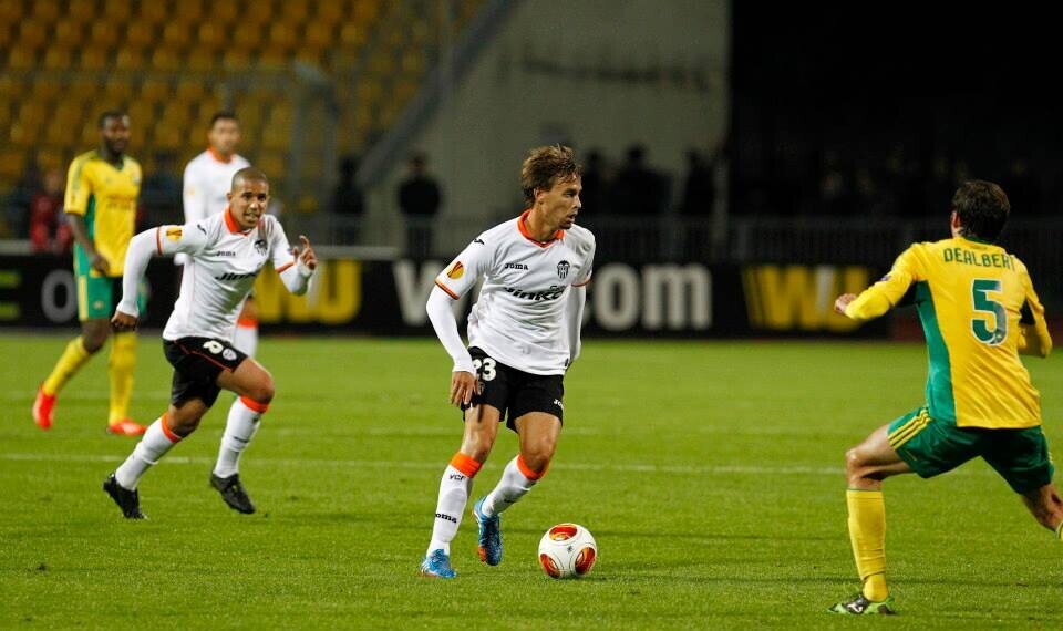 Canales volvió a salir como titular, siendo sustituido por Fede Cartabia en el segundo tiempo. Foto: Valencia CF