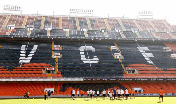 Impresionante el aspecto del estadio que Mestalla ofrecerá a la afición cuando llegue para ver el partido. Foto: VCF