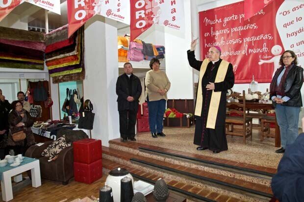 bendicion-local-caritas-colaboro-vgutierrez11