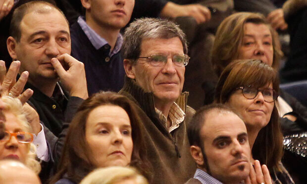 Aurelio Martínez, presidente de la Fundación del VCF, en el palco vip de la Fonteta. Foto: M. A. Polo