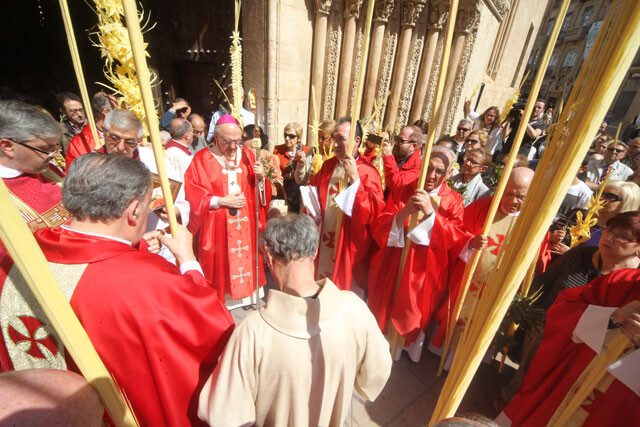 domingo-de-ramos-puerta-gotica