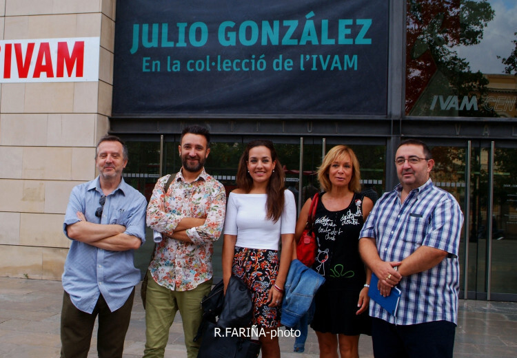 Las candidatas a Cortes y Fallera mayor de Valencia vistan el IVAM (4)