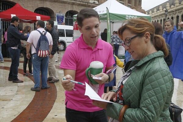 La consellera participa en el acto institucional contra el cáncer de mama, organizado por la Asociación Española Contra el Cáncer de Valencia (AECC),. *** Local Caption *** Sanidad