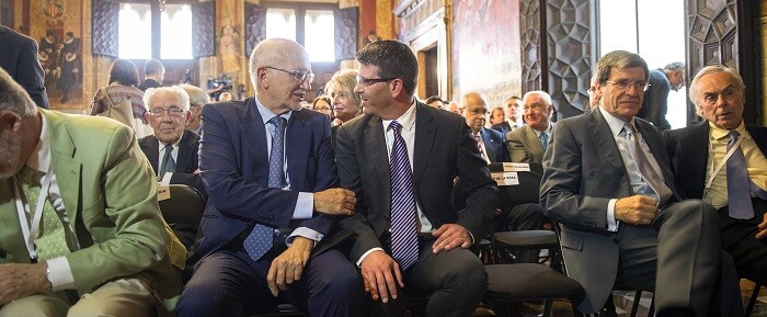 El presidente de la Diputación de Valencia asiste a la proclamación de los Premios Jaime I en el Palau de la Generalitat. (Foto-Abulaila).
