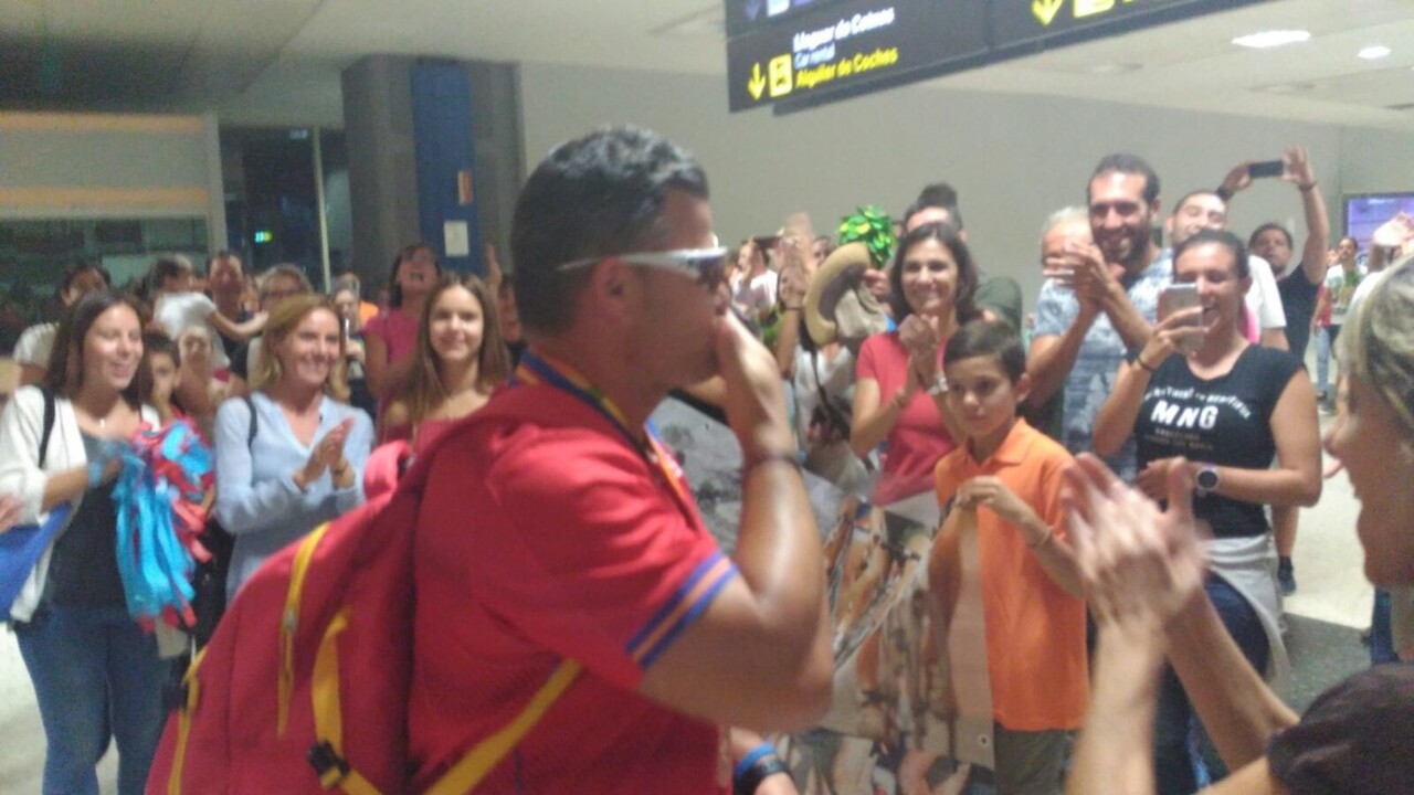 b6570f88-7fdf-4727-b522-b1d97921623e-1