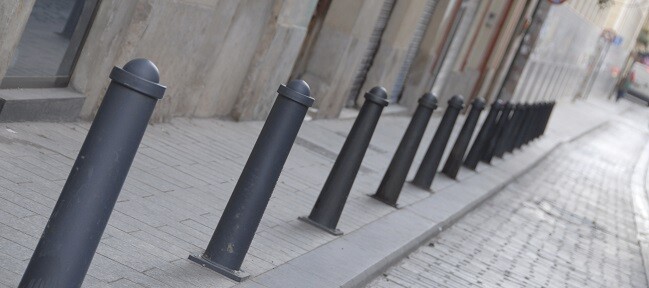 en-muchos-casos-los-bolardos-suponian-un-obstaculo-o-reducian-demasiado-el-paso-peatonal
