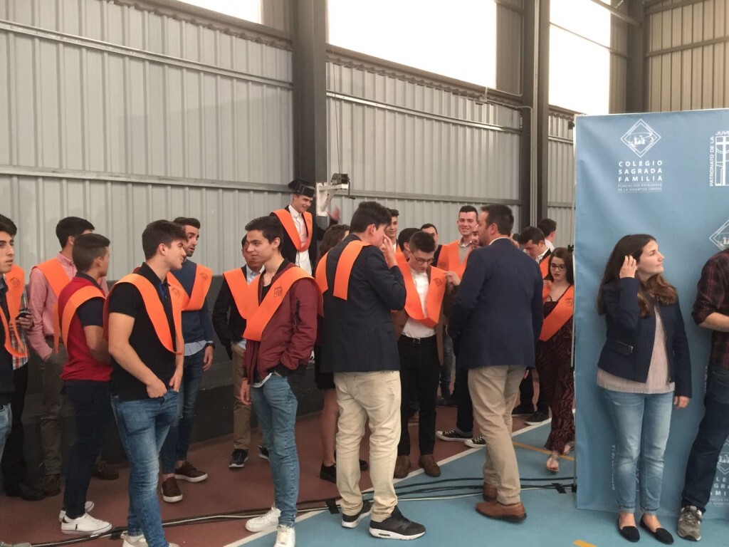 943f1aac-37a5-4fbd-a242-27f5a4206449