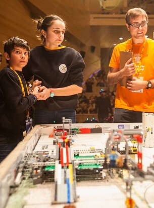Participantes en la FIRST LEGO League.