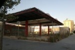 Gasolinera abandonada en el Camino de Moncada, Valencia