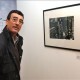 El fotográfo Manuel Barriopedro ante la foto del Golpe de Estado de 1982