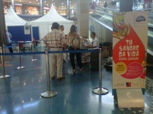 Donación de sangre en El Centro Comercial El Saler que ha sido premiado/m.valenciano