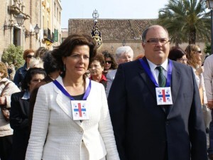 Fernando de Rosa con su esposa Asunción Palop en la procesión del Medinaceli del Grao de Valencia