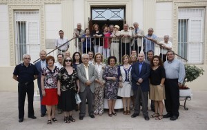 Los participantes en el curso del escritor valenciano a las puertas del museo