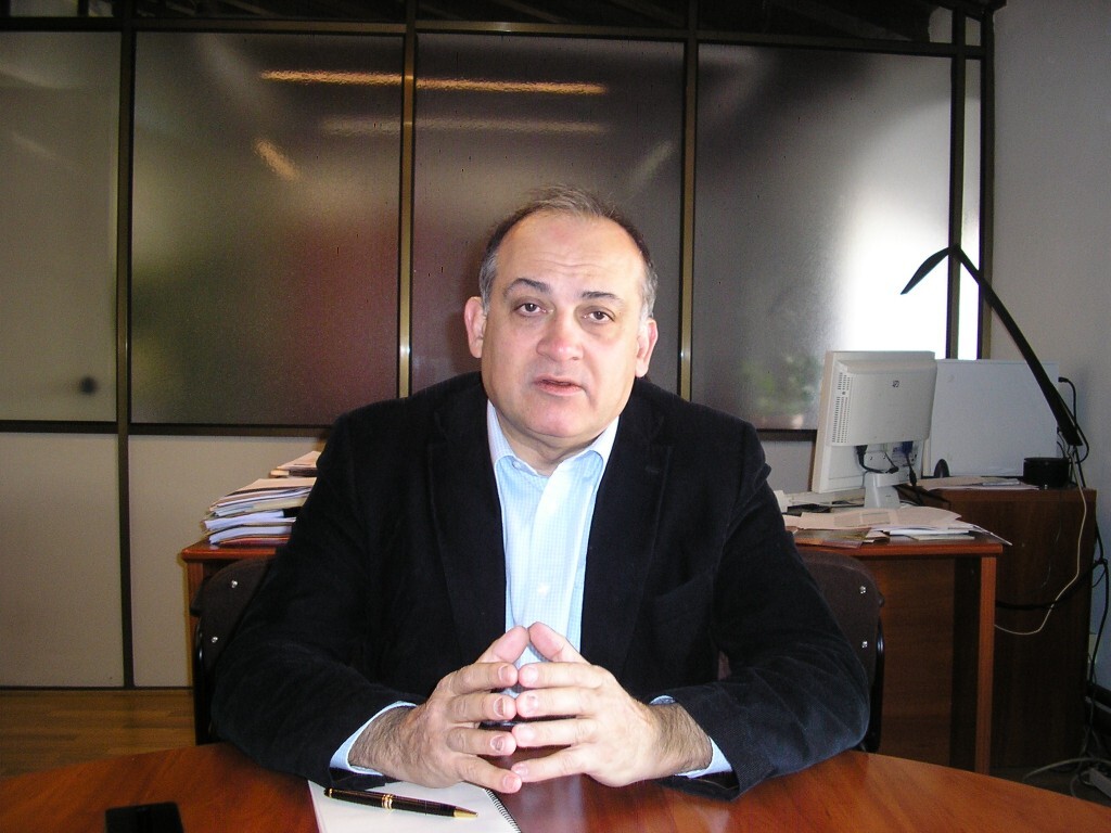 Joan Calabuig durante la entrevista que ha concedido a VLCiudad