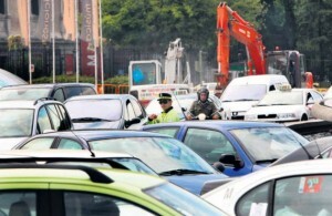 Una zona de una ciudad congestionada por el tráfico