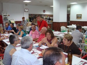 Un momento del homenaje al antiguo presidente de Benimaclet