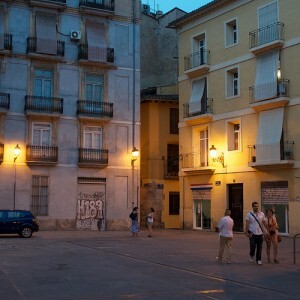 Una plaza del barrio de El Carmen en Ciutat Vellla