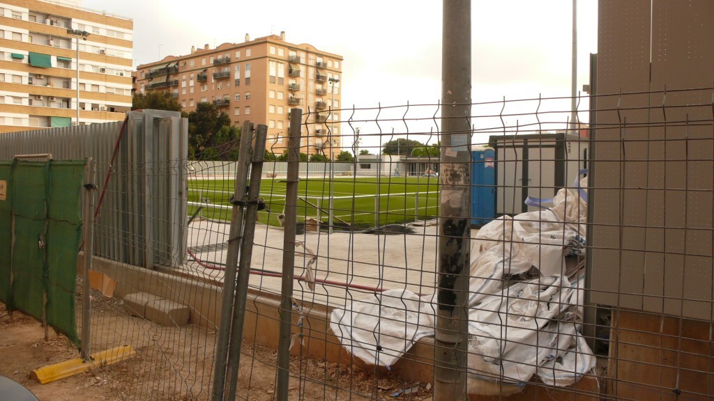 Una vista de como están las obras en la zona del campo de fútbol/pspv