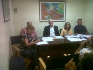 La mesa presidencial del pleno de Patraix bajo la presidencia de Ramón Isidro Sanchis/vlcciudad