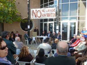 Los vecinos realizaron una asamblea en el barrio el pasado sábado/aavv san marcelino Los vecinos realizaron una asamblea en el barrio el pasado sábado/aavv san marcelino