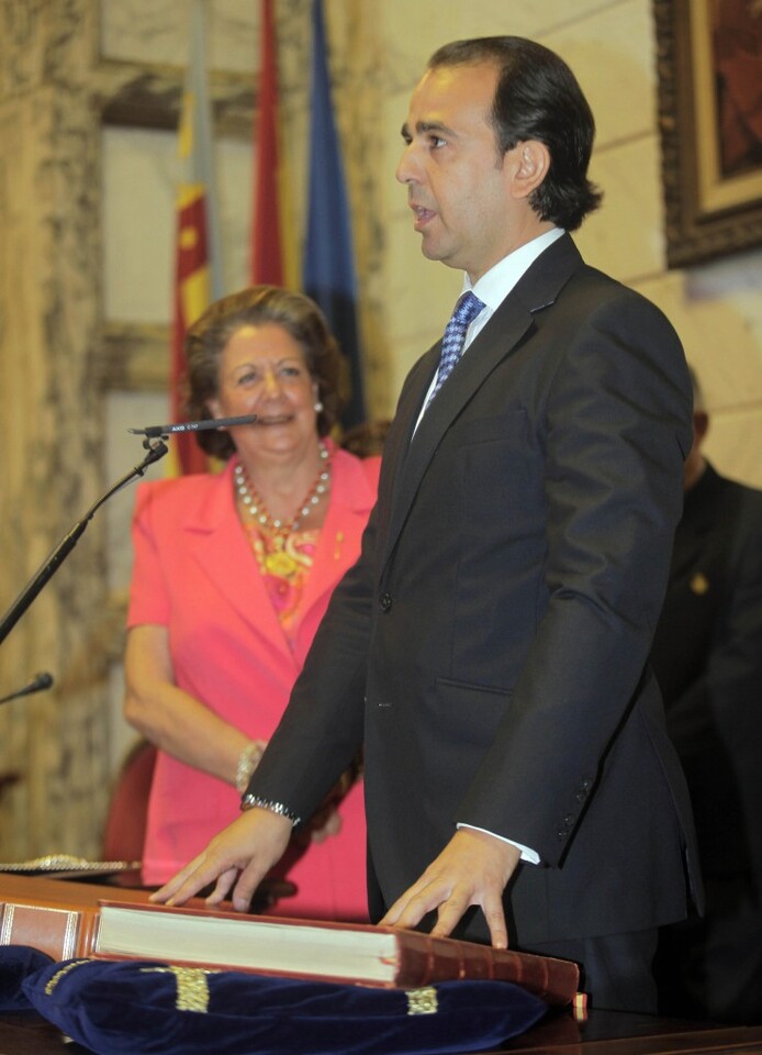 l concejal Alberto Mendoza el día que tomó posesión como concejal/ayto vlc