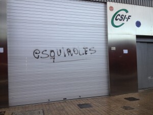 Pintada contra el CSIF por no secundar la huelga en su central sita en Ruzafa/csif