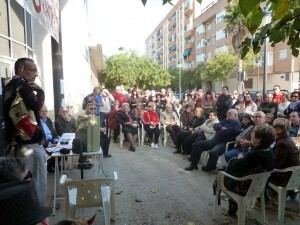 Casi 150 vecinos y usuarios participaron en la asamblea para exigir la reapertura del polideportivo/aavv san marcelino