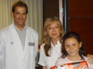 El pediatra Leandro Picó y la alergolola Valentina Gutierrez/hospital casa salud