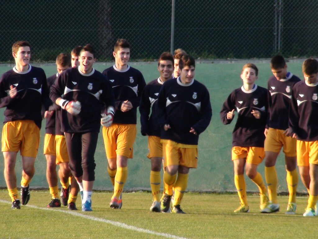 La selección sub 18 entrena para afrontar los encuentros/fvf