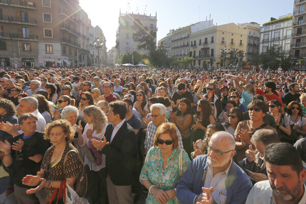 MANIFESTACION, PLAZA DE LA VIRGEN, VICTIMAS ACCIDENTE DEL METRO