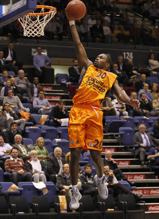 vb-parisleva16