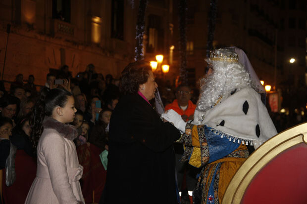 5-1-14-cabalgatareyes-1617