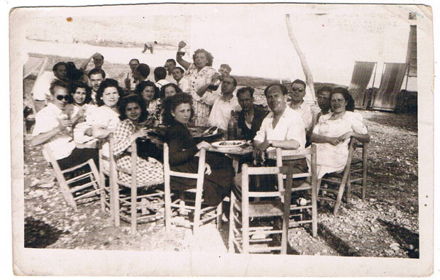 Paella en Casa Pancha. Años 50. A.P.R.S.